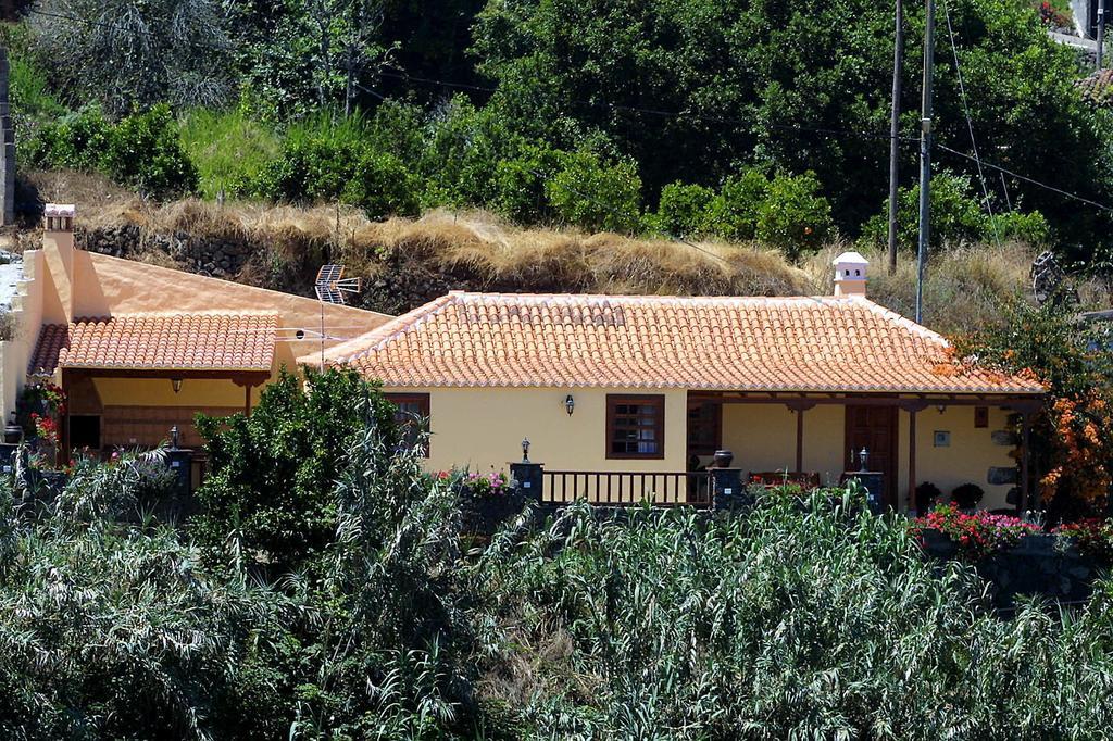 Atilio Villa Puntallana Bagian luar foto